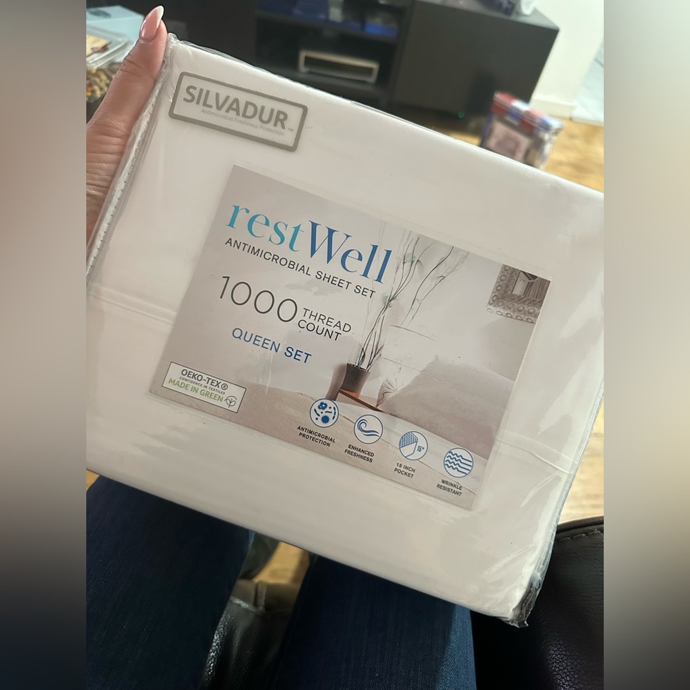 RestWell antimicrobial sheet set QUEEN SIZE,WHITE